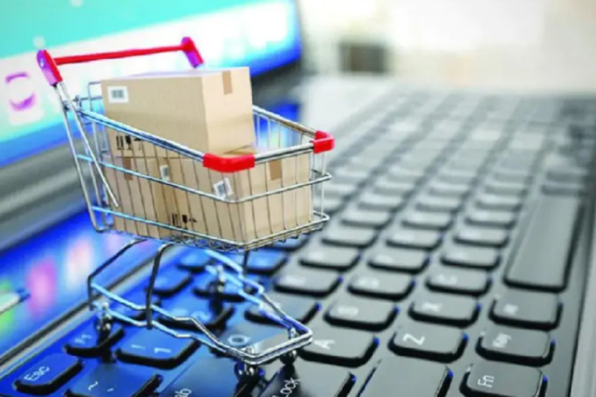 Amazon आणि Flipkart च्या Online Shopping मध्ये खरेदी केलेली वस्तू खराब निघाली? इथे करा तक्रार