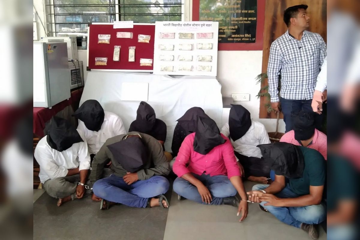 अवघ्या काही तासांतच पोलिसांनी सर्व आरोपींच्या मुसक्या आवळल्या आहेत. (फोटो-सकाळ)