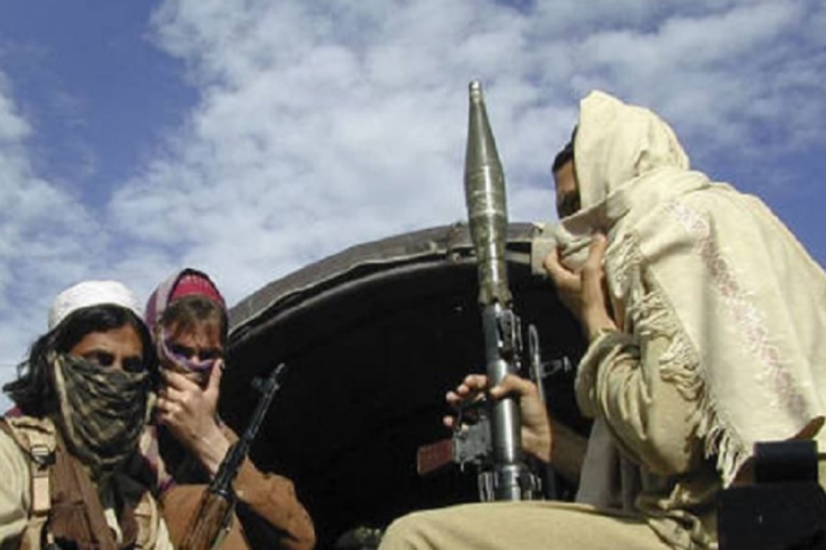 अफगाणिस्तानच्या दुसऱ्या सर्वात मोठ्या शहरावर तालिबानचा हल्ला, 4 लाख नागरिकांचं स्थलांतर