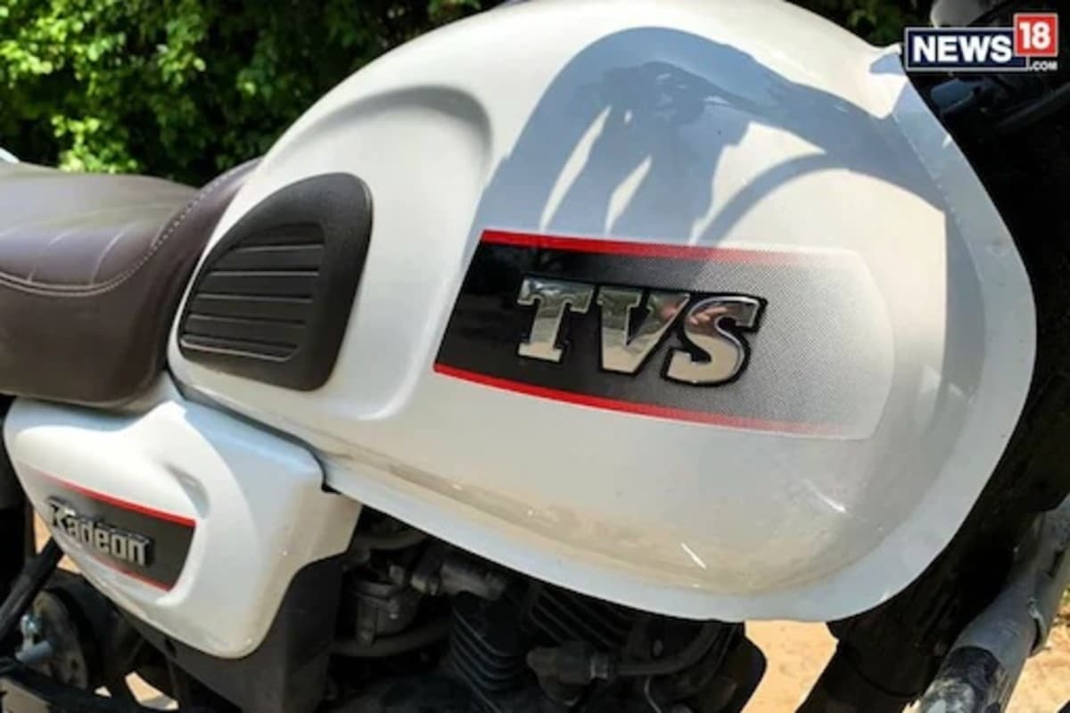 TVS XL 100: 7999 रुपये डाऊन पेमेंट करून घरी आणा ही स्कूटर, जाणून घ्या काय आहे किंमत आणि फीचर्स