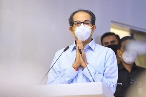 आपल्याला कोरोनाची तिसरी लाट टाळायची आहे. त्यासाठी कोरोना प्रतिबंधात्मक नियम कठोरपणे पाळावे लागतील, असंही मुख्यमंत्री उद्धव ठाकरे यांनी सांगितलं. 