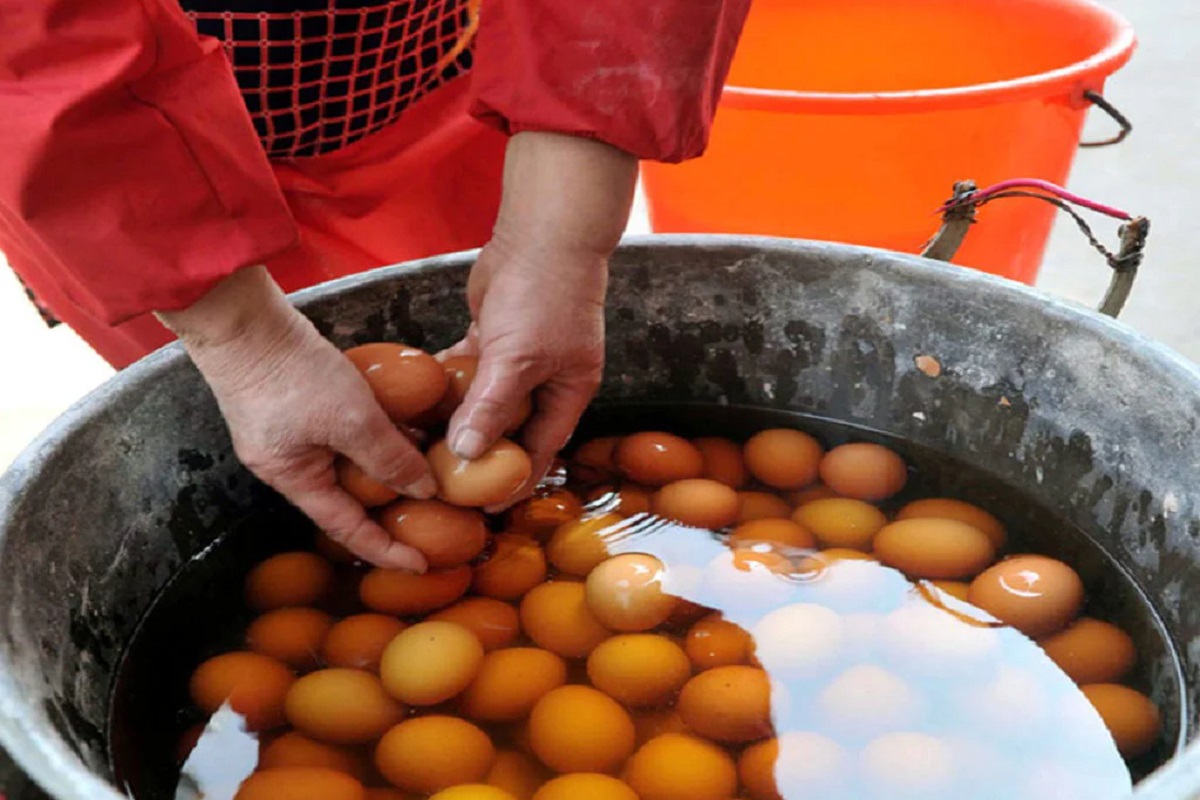 चीनमध्ये प्रसिद्ध असलेलं व्हर्जिन एग