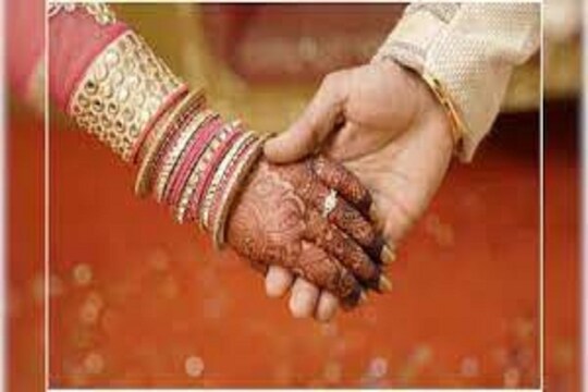हिऱ्यांची अंगठी नाही तर लग्नही नाही; नवरीला मारहाण करीत नवरदेवासह वऱ्हाडी फरार!