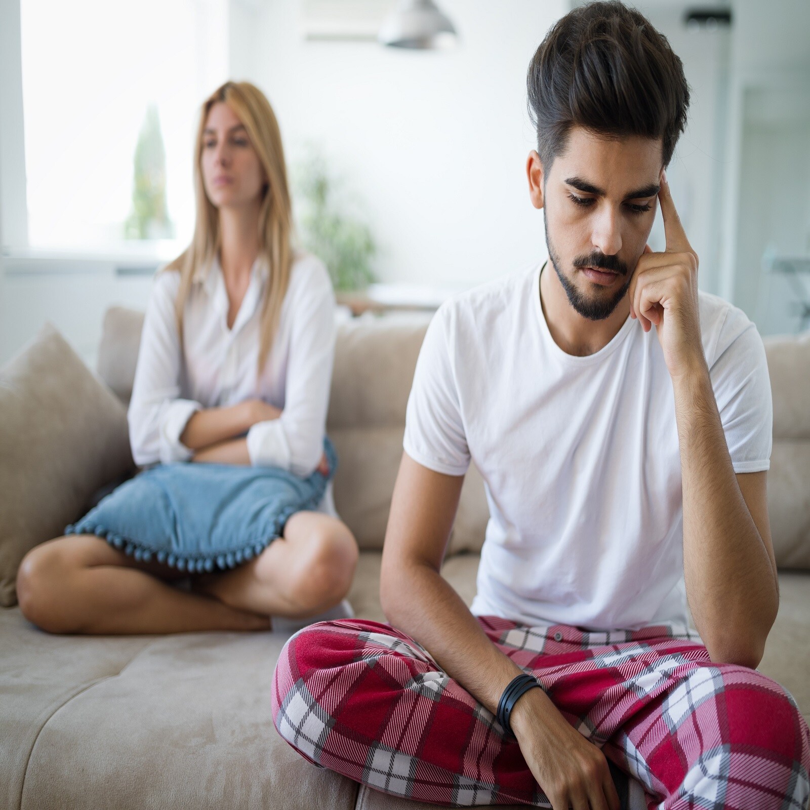 Male Infertility: फक्त लाइफस्टाइलच नव्हे; या कारणांनीही पुरुषांमध्ये वांझपणा वाढतोय