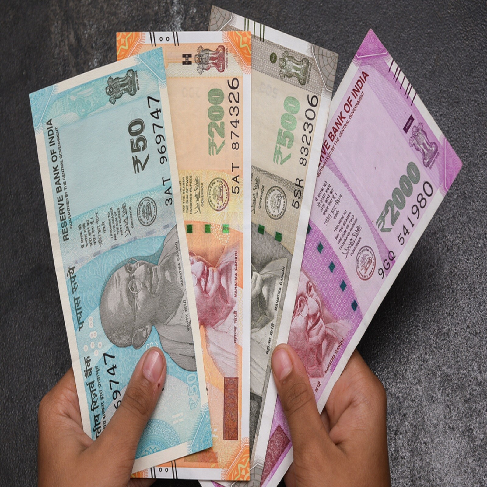 प्रत्येक महिन्याला फक्त 1000 रुपये करा जमा; मिळतील तब्बल 12 लाख रुपये; आजच करा गुंतवणूक