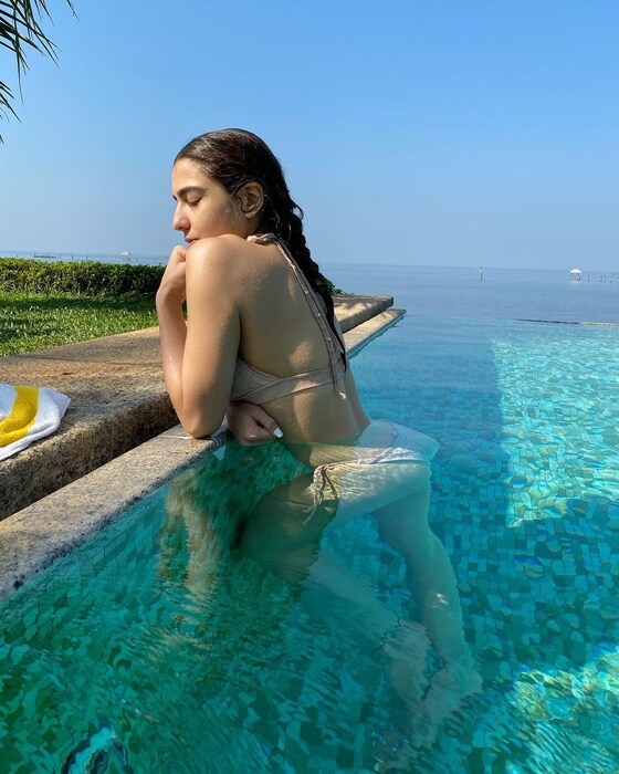 कमी काळातच साराने मोठी फॅनफॉलोइंग निर्माण केली आहे.