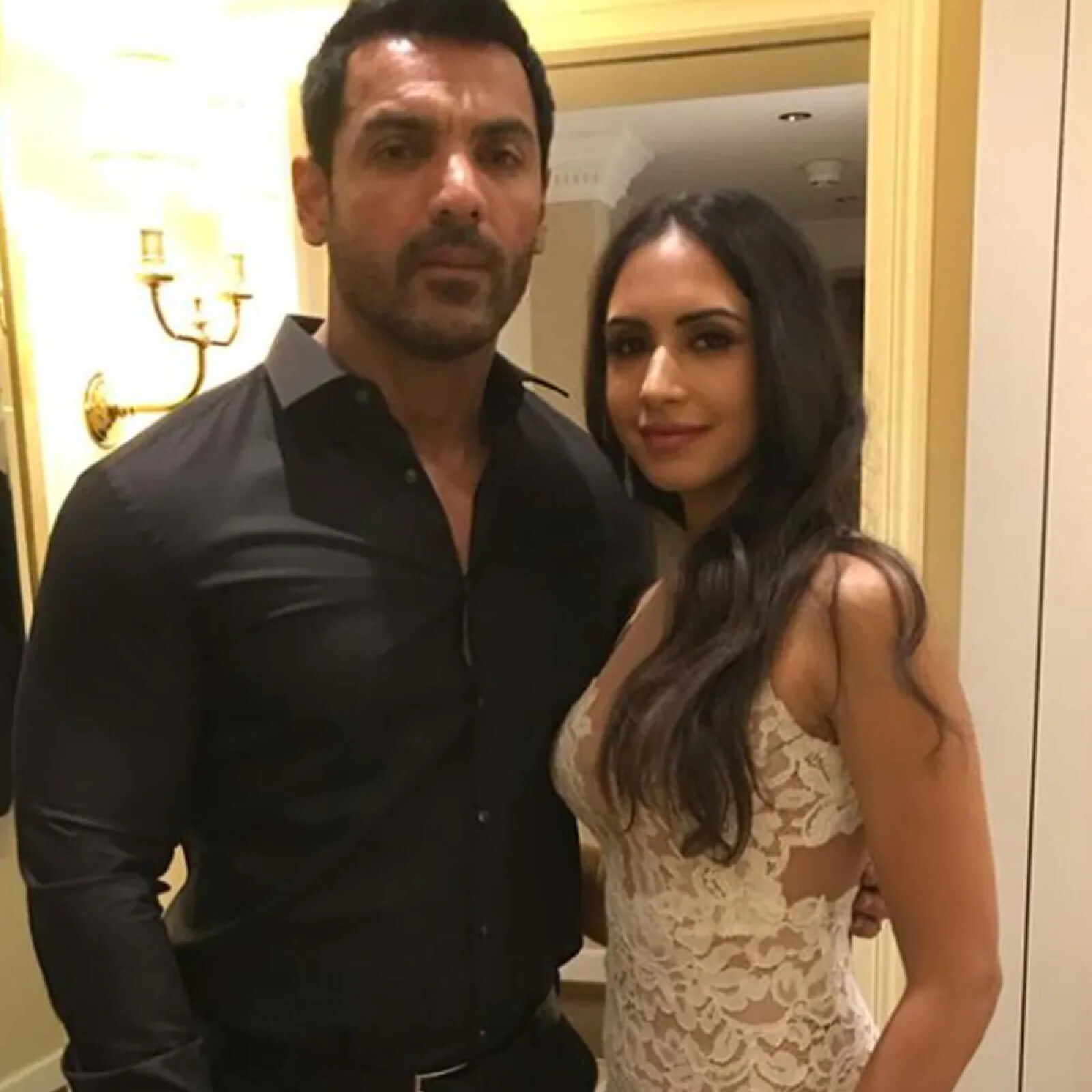 1-2 नव्हे जॉन अब्राहमकडे आहेत तब्बल इतक्या बाईक्स; असं ठेवतो मेन्टेनन्स