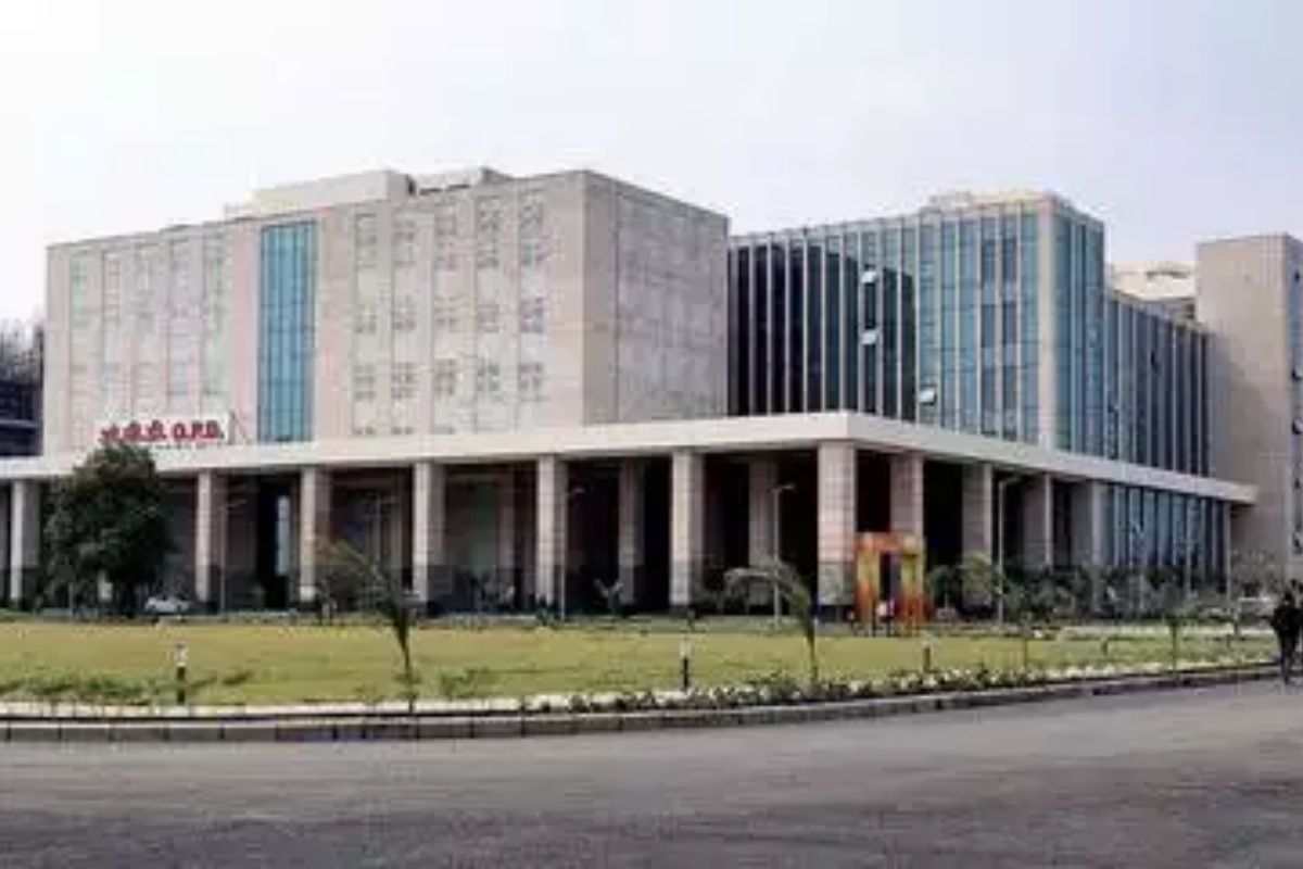 AIIMS Nagpur Recruitment: AIIMS नागपूर इथे 'या' पदांसाठो नोकरीची संधी; 67000 मिळणार पगार