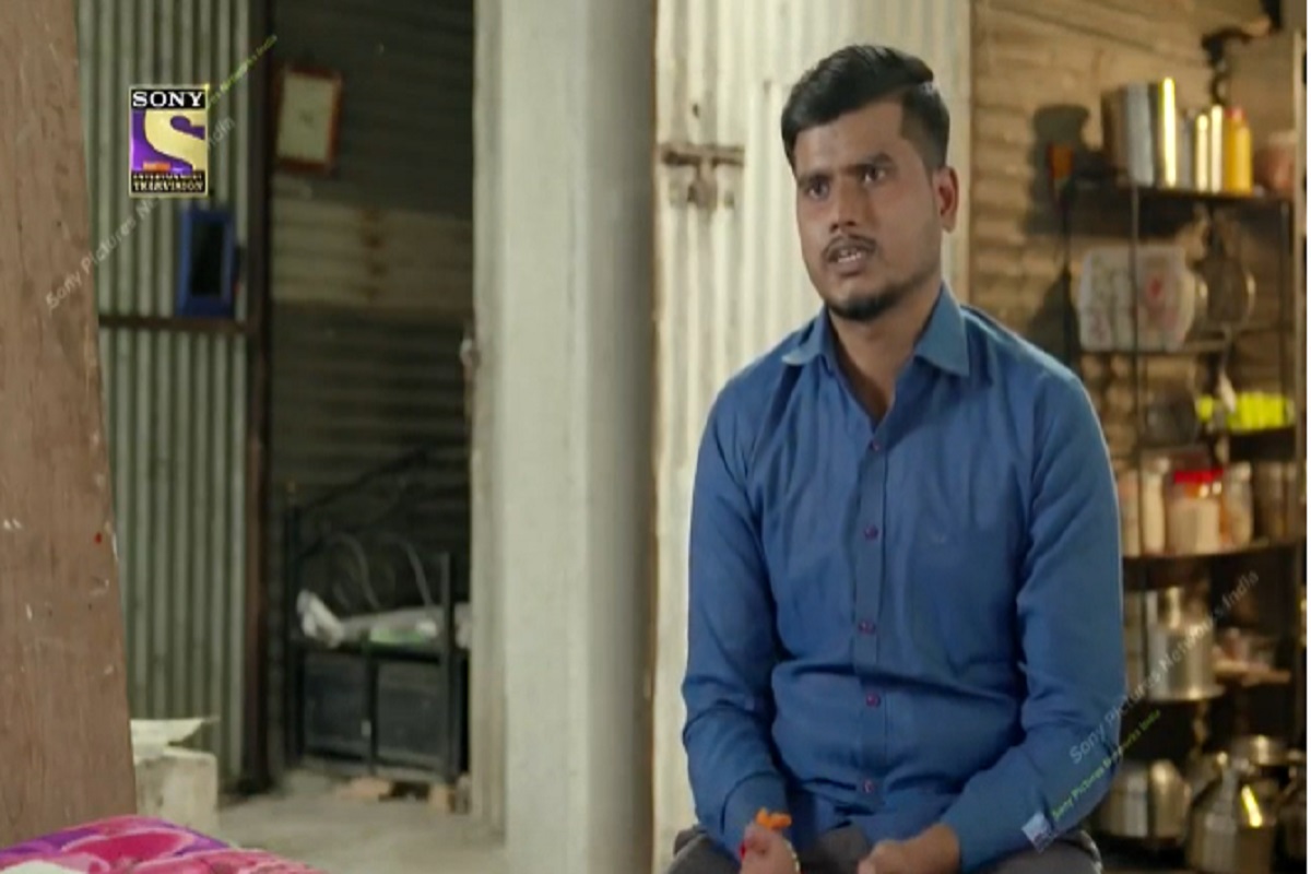 KBC 13: आकाशच्या कहाणीतून उलगडलं कोरोना काळातलं पुण्याच्या सोसायटीचं भीषण वास्तव; पाहा VIDEO