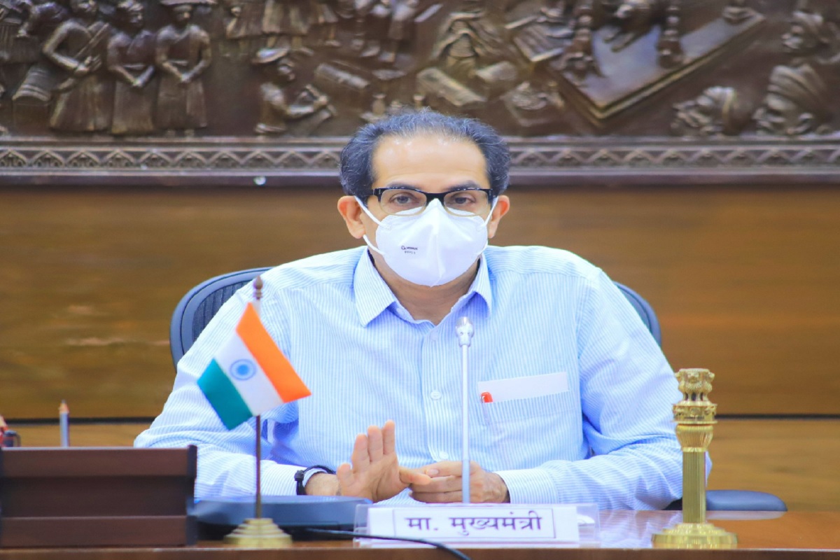 ओबीसी आरक्षणासाठी डेटा तयार होत नाही तोपर्यंत निवडणुका पुढे ढकलण्याचा ठराव मंजूर करण्यात आला