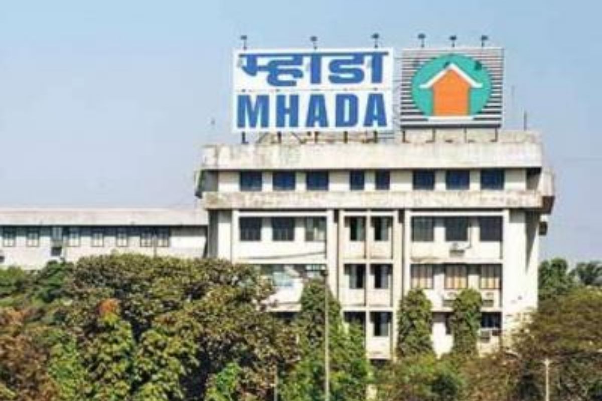 MHADA Recruitment: महाराष्ट्र गृहनिर्माण आणि क्षेत्र विकास प्राधिकरण मुंबई इथे 565 जागांसाठी भरती; लगेच करा अप्लाय