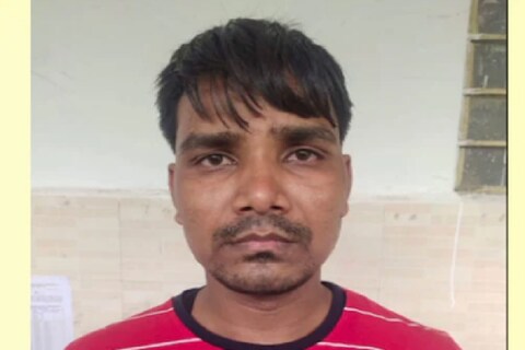 आपल्या मामीवर बलात्कार करून फरार झालेल्या (Police arrested rape accused at his exam center) आरोपीला पोलिसांनी रीट परीक्षा केंद्रावर अटक केली. 