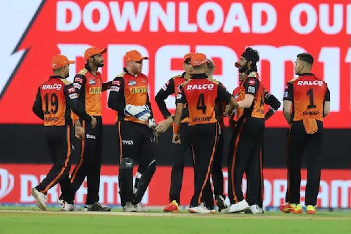 IPL 2021 मध्ये पुन्हा कोरोनाचा शिरकाव! SRH चा नटराजन पॉझिटिव्ह