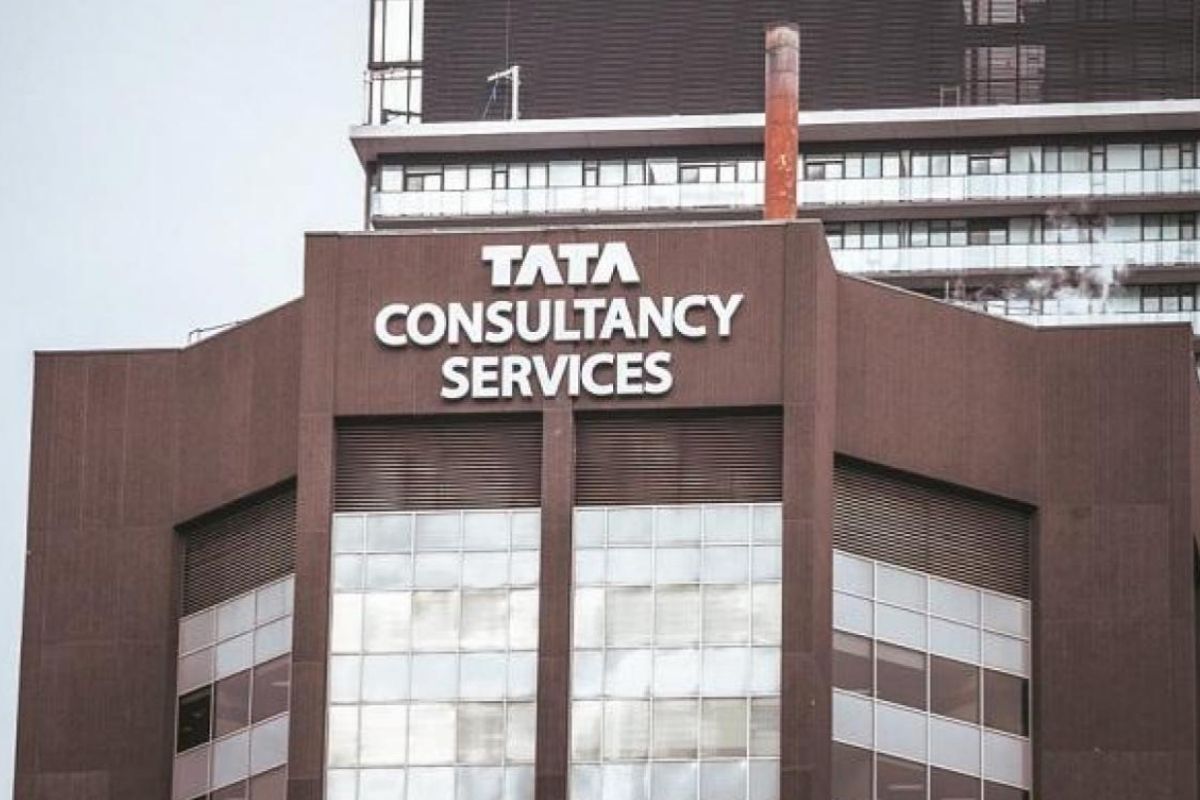 TCS Smart Hiring Drive: TCS मध्ये फ्रेशर्ससाठी 'या' पदांवर होणार मोठी भरती; असं करा अप्लाय