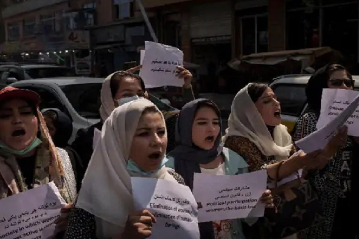Afghanistan Taliban Unveil New Rules Banning Women In Tv Dramas Mh Pr Afghanistan मध्ये 