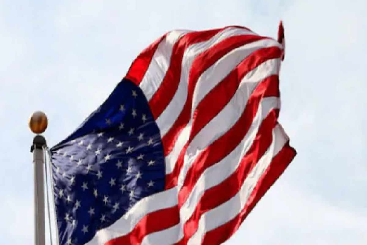 अमेरिकेत तुटला 246 वर्षांचा इतिहास, शीख नौदल अधिकाऱ्याला ON DUTY पगडी घालण्याची परवानगी