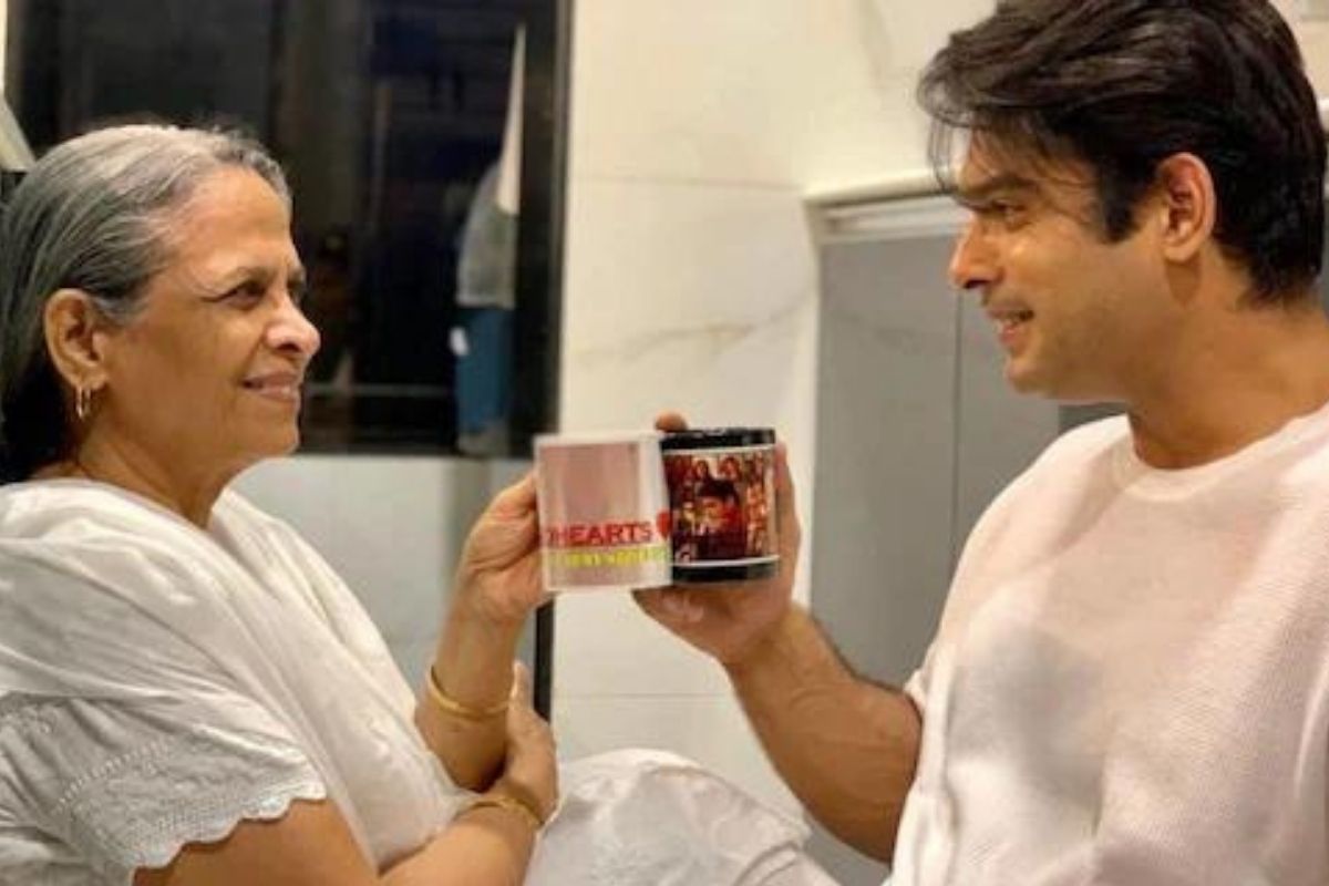 Sidharth Shukla Death: पहाटे 3 वाजता आईने दिला थंड पाण्याचा ग्लास, त्यानंतर तो झोपला ते उठलाच नाही