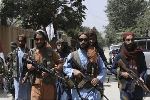 आता तालिबान अफगाणिस्तानात सरकार स्थापन (Taliban to Form Government in Afghanistan) करण्याच्या तयारीत आहे. मात्र तालिबानपुढे सर्वात मोठी समस्या म्हणजे अर्थव्यवस्था पूर्णपणे मोडकळीस आली आहे. 