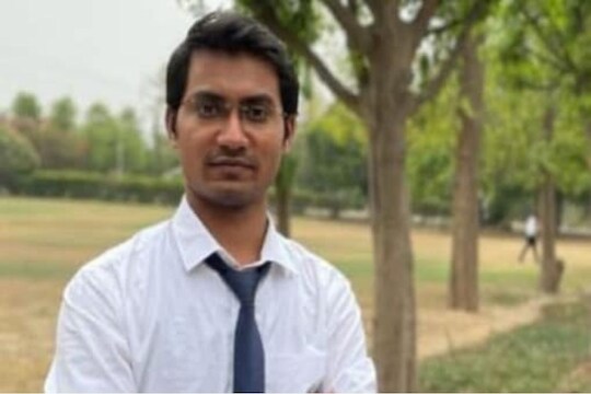 सहावीत असताना घडलेली घटना ठरली टर्निंग पॉइंट; एका निर्णयाने बदललं IAS Topper शुभम कुमारचं आयुष्य