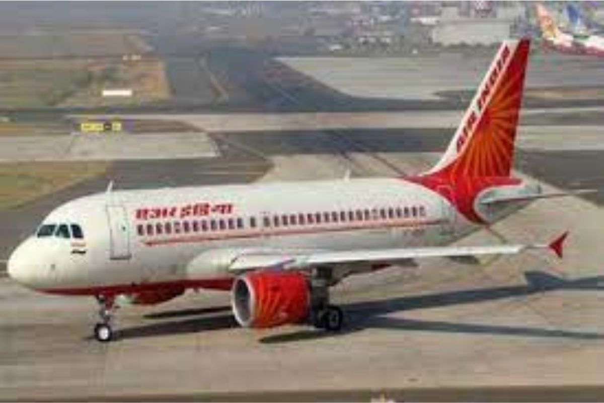 Air India चे खासगीकरण: TATA ने बोली जिंकण्याच्या वृत्ताचे सरकारकडून खंडन