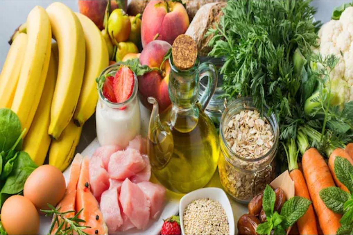 High Blood Pressure चा त्रास आहे? 'या' पदार्थांचा करा आहारात समावेश