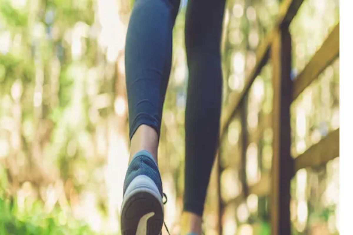 Jogging For Health : दिवसभरात 7000 पावलं चालल्याने मृत्यूचा धोका होतो कमी? संशोधनातून मोठा खुलासा