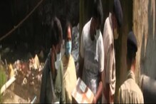 निर्दय! प्रियकरासोबत गेली होती पळून, सासरी परतण्यासाठी दिला पोटच्या मुलांचा बळी निर्दय! प्रियकरासोबत गेली होती पळून, सासरी परतण्यासाठी दिला पोटच्या मुलांचा बळी