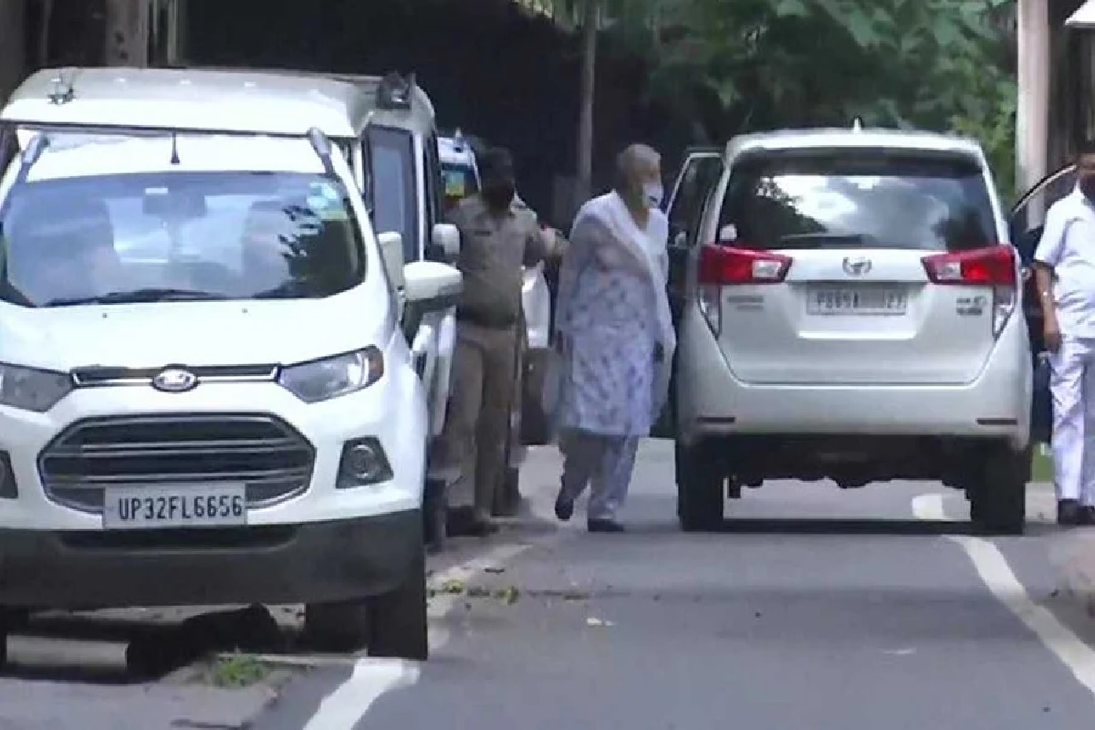 राहुल गांधींची भेट घेऊन सांगितला निर्णय, अंबिका सोनींनी काय दिली प्रतिक्रिया Watch Video