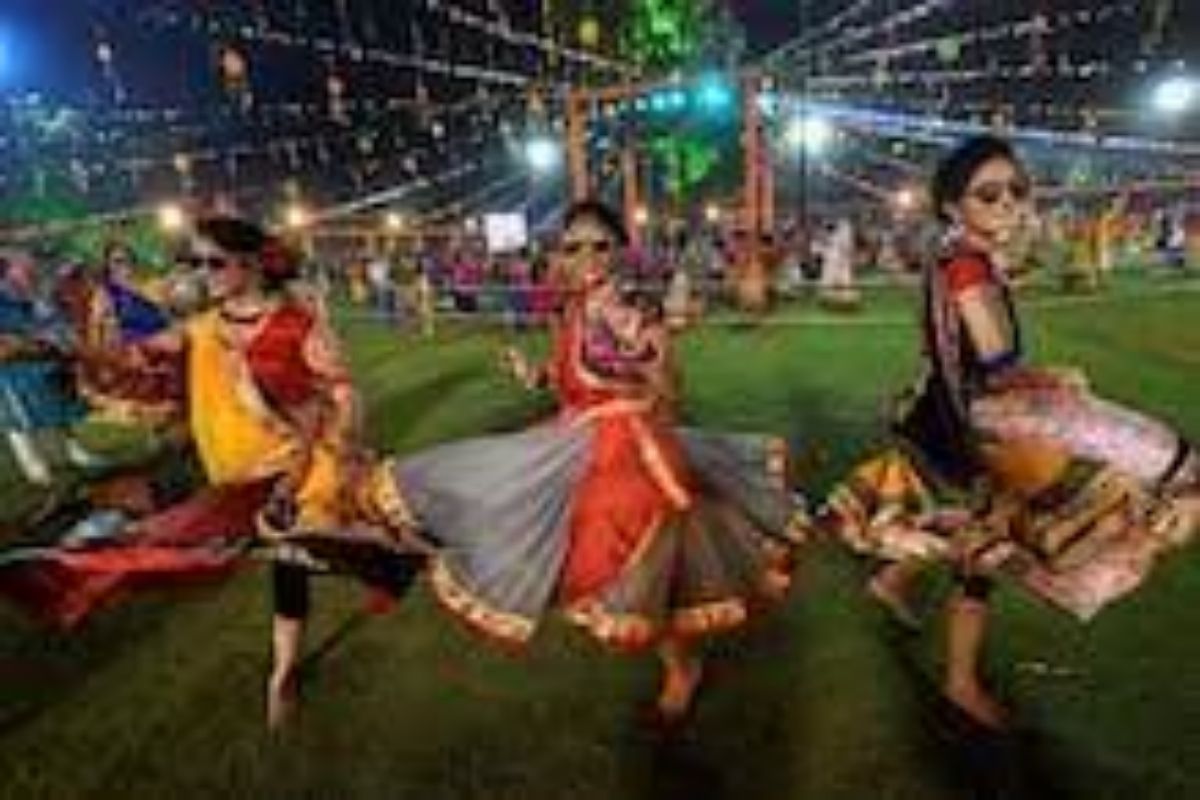 Big News : यंदा गरब्याचा आनंद घेता येईल का? BMC कडून नवरात्रौत्सवाची नियमावली जारी