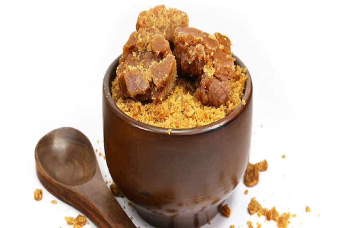 तुम्ही वापरताय तो गूळ रसायनयुक्त आहे की निर्भेळ? गुळातला फरक कसा ओळखायचा, पाहा VIDEO