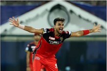 IPL 2021 : हर्षल पटेलचा 'अतिउत्साह' पडला महागात, विराटला झाली दुखापत IPL 2021 : हर्षल पटेलचा 'अतिउत्साह' पडला महागात, विराटला झाली दुखापत