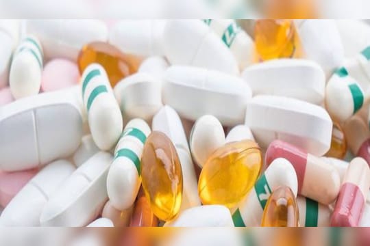 केंद्र सरकारचा दिलासादायक निर्णय; विविध आजारांवरील 39 प्रकारची औषधं होणार स्वस्त, वाचा संपूर्ण यादी