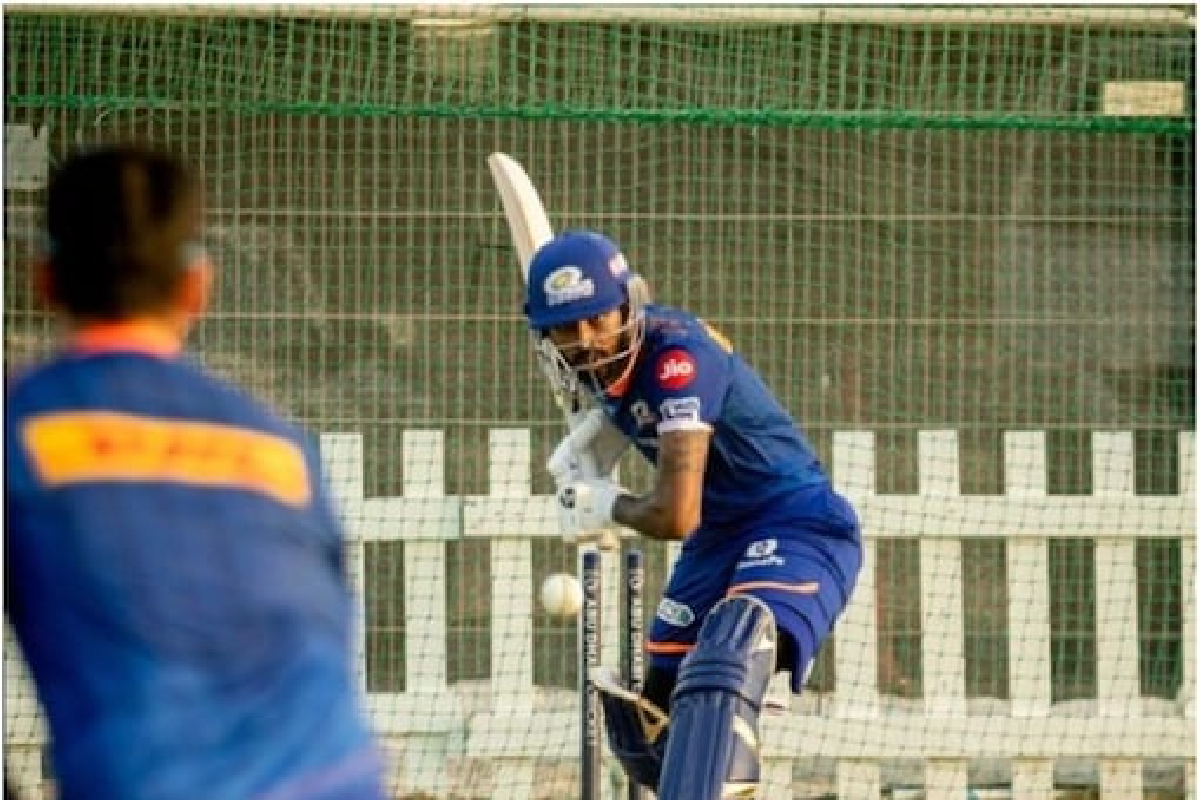 IPL 2021 : मुंबईच्या टीममध्ये नव्या फास्ट बॉलरची एण्ट्री, प्रत्येक 19व्या बॉलला घेतो विकेट!