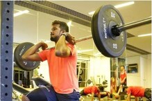 IPL 2021 : फिटनेससाठी रोज 30 मिनीटं धावत स्टेशनवर जायचा, आता आयपीएलमध्ये पदार्पण IPL 2021 : फिटनेससाठी रोज 30 मिनीटं धावत स्टेशनवर जायचा, आता आयपीएलमध्ये पदार्पण