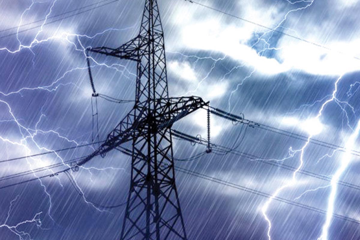 पावसाळ्यामध्ये बऱ्याच वेळा ढगाळ वातावरणामुळे सोलार उपकरणे काम करत नाहीत. अशा वेळी पावसाच्या पाण्यापासून ऊर्जा निर्माण करणारे हे उपकरण बरेच फायद्याचे ठरणार आहे.