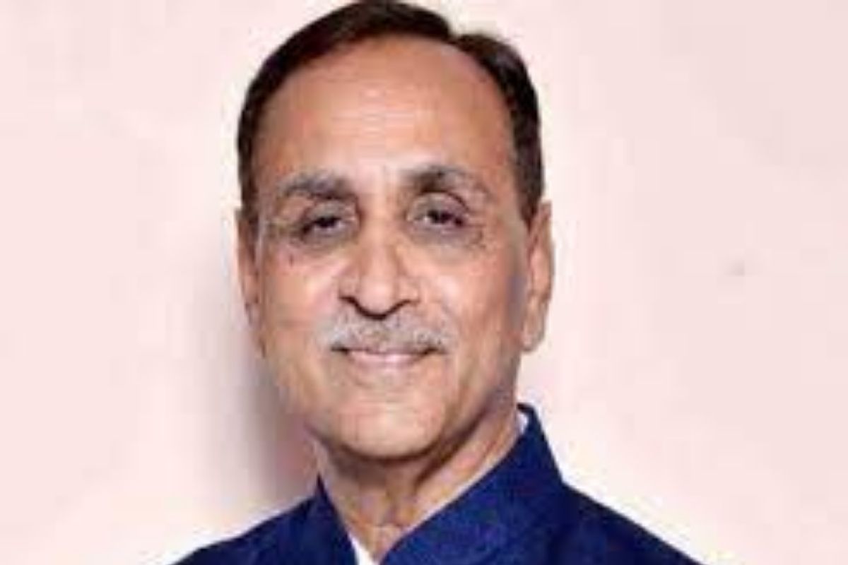 BREAKING : गुजरातचे मुख्यमंत्री विजय रुपानी यांचा तडकाफडकी राजीनामा