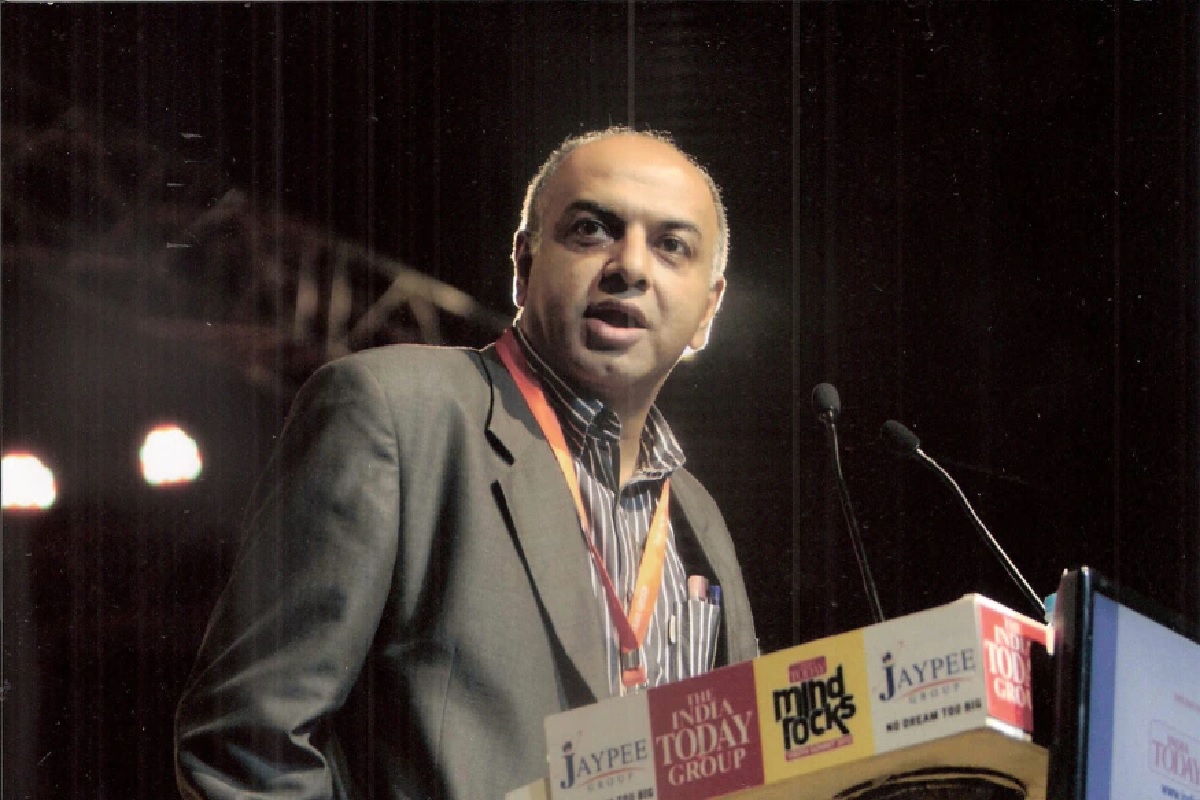 Success Story: एकेकाळी पत्नीच्या पगारावर सुरू होता संसार, छोट्याशा खोलीतून सुरू केला व्यवसाय; आज आहे कोट्यवधीची उलाढाल