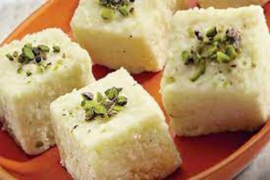 लोणीचोरी ही बाललीला तर मिठाईचोरी गुन्हा कसा? न्यायाधीशांच्या निकालाची जोरदार चर्चा