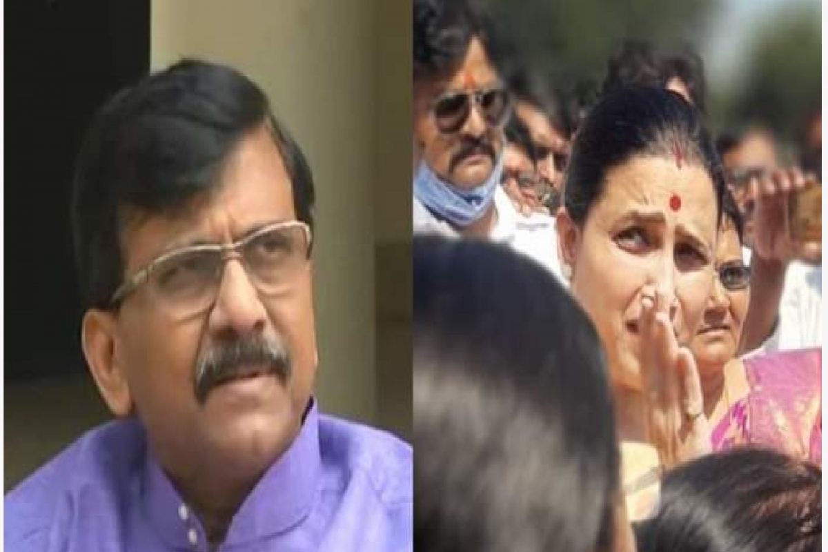 सर्वज्ञानी समजणाऱ्यांना अजूनही उच्च प्रतिच्या गांजाची नशा, चित्रा वाघांचा सरकारवर आरोप