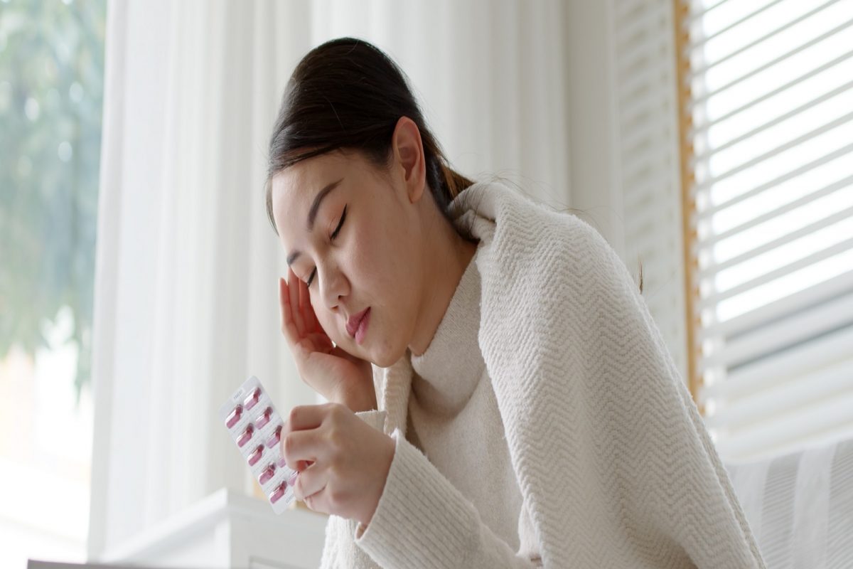 Covid Symptoms: आता हे काय नवीनच! एक्सपर्ट सांगतात, Long Covid रुग्णांमधली ही लक्षणं चिंताजनक