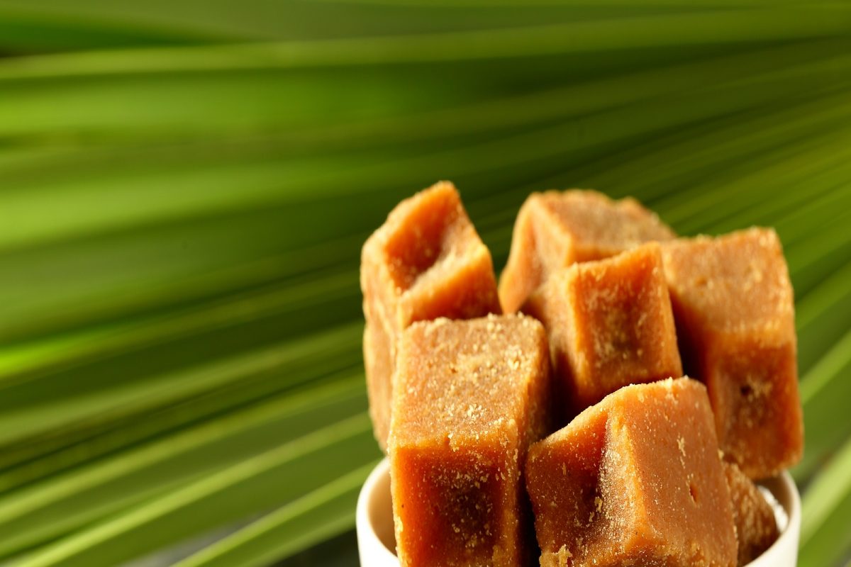 प्रदूषणापासून होणारा धोका टाळण्यासाठी आहारात या गोष्टींचा समावेश हवाच; फुफ्फुसे राहतील निरोगी