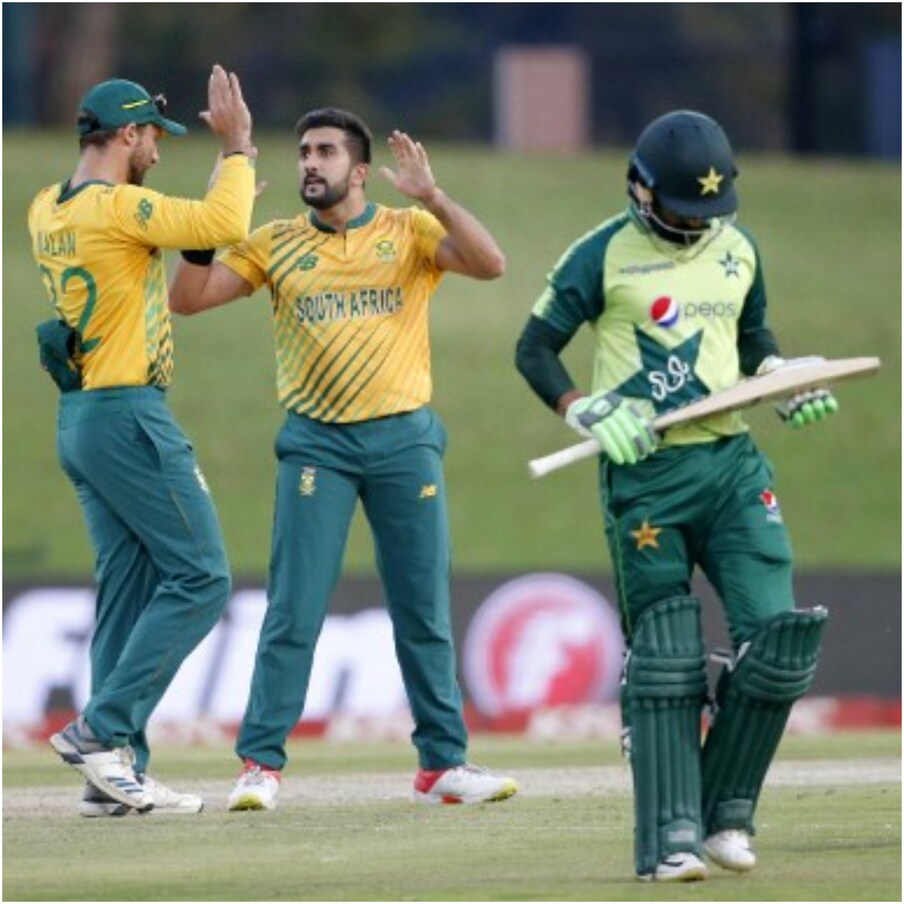 मोहम्मद हाफीज : पाकिस्तानचा ऑलराऊंडर मोहम्मद हफीजने (Mohammad Hafeez) 7 मॅचमध्ये 156 रन केले, त्याचा स्ट्राईक रेट 118.18 चा आहे, तर सरासरी 26 ची आहे. हफीजने भारताविरुद्ध दोन अर्धशतकं केली आहेत. मागच्या काही वर्षांपासून हफीज फॉर्ममध्ये आहे. या वर्ल्ड कपमध्ये त्याच्यावर मोठी जबाबदारी आहे. 