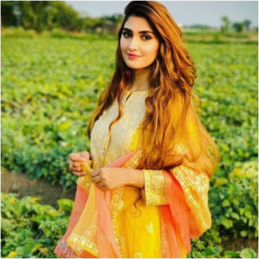 हसन अली आणि शामिया आरजूचं लग्न भारत आणि पाकिस्तानमध्ये चर्चेचा विषय ठरलं होतं. शामियाचे वडील लियाकत अली यांचे बरेच नातेवाईक फाळणीनंतर पाकिस्तानमध्ये गेले होते. (Samiya Hassan Ali/Instagram)