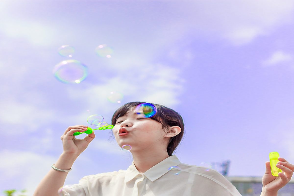 तुमच्या आतल्या त्या 'बाल मनाला' कधीही मरू देऊ नका; मानसिक आरोग्य राहील उत्तम