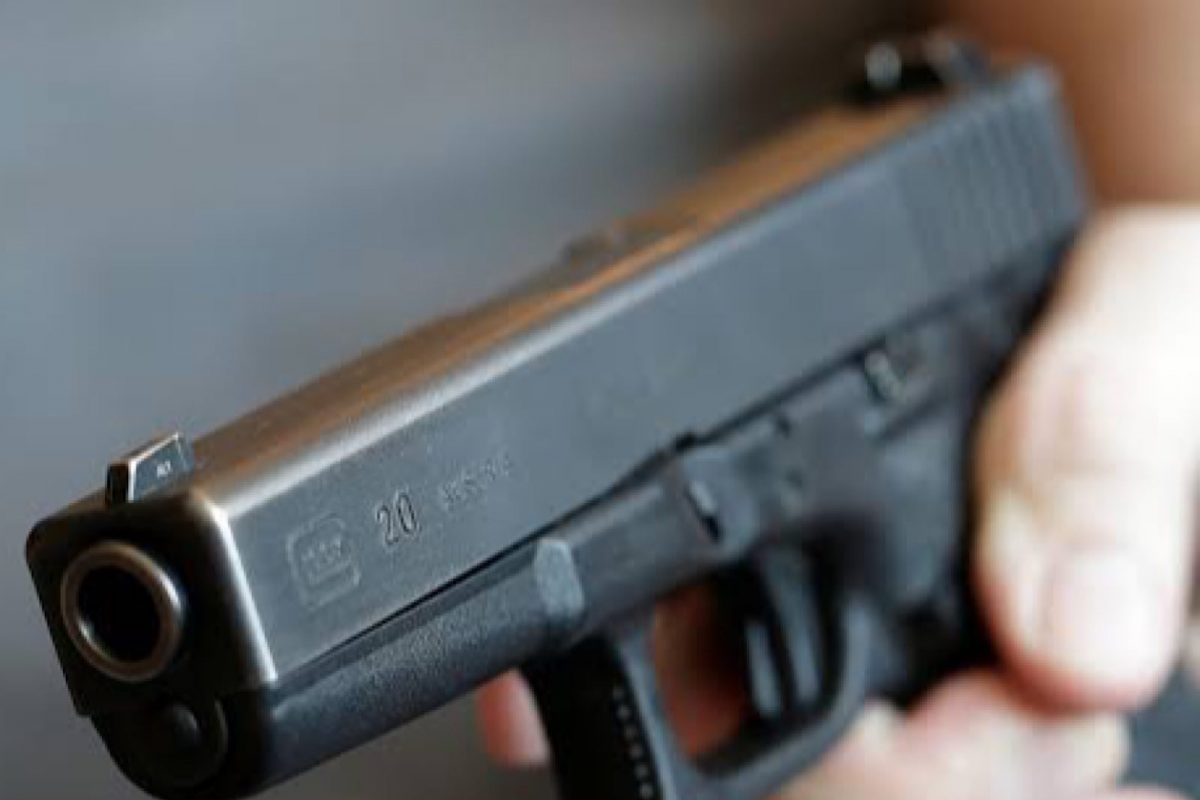 पिस्तुलीच्या धाकावर घरात घुसला अन् सिलेंडर स्फोटाची दिली धमकी, नगरमधील सिनेस्टाईल थरारक घटना