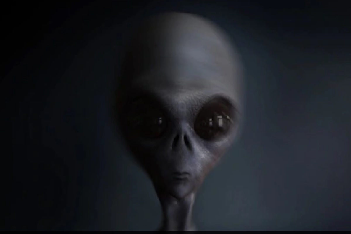 OMG! एलियन्स असतात, सरकारलाही ते माहित आहे; जगप्रसिद्ध गायकाने शेअर केले अनुभव