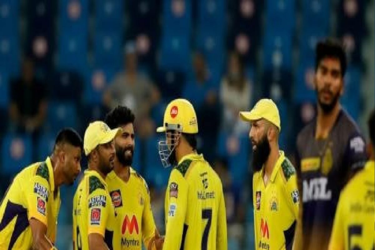IPL 2022 : CSK ने केला रैनाचा पत्ता कट, ऋतुराजची चांदी, धोनीसोबत स्पेशल करार!