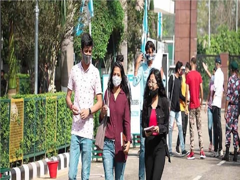 Maharashtra colleges to Reopen: आजपासून राज्यातील कॉलेज (Colleges Reopen) पुन्हा सुरु होणार आहेत. 