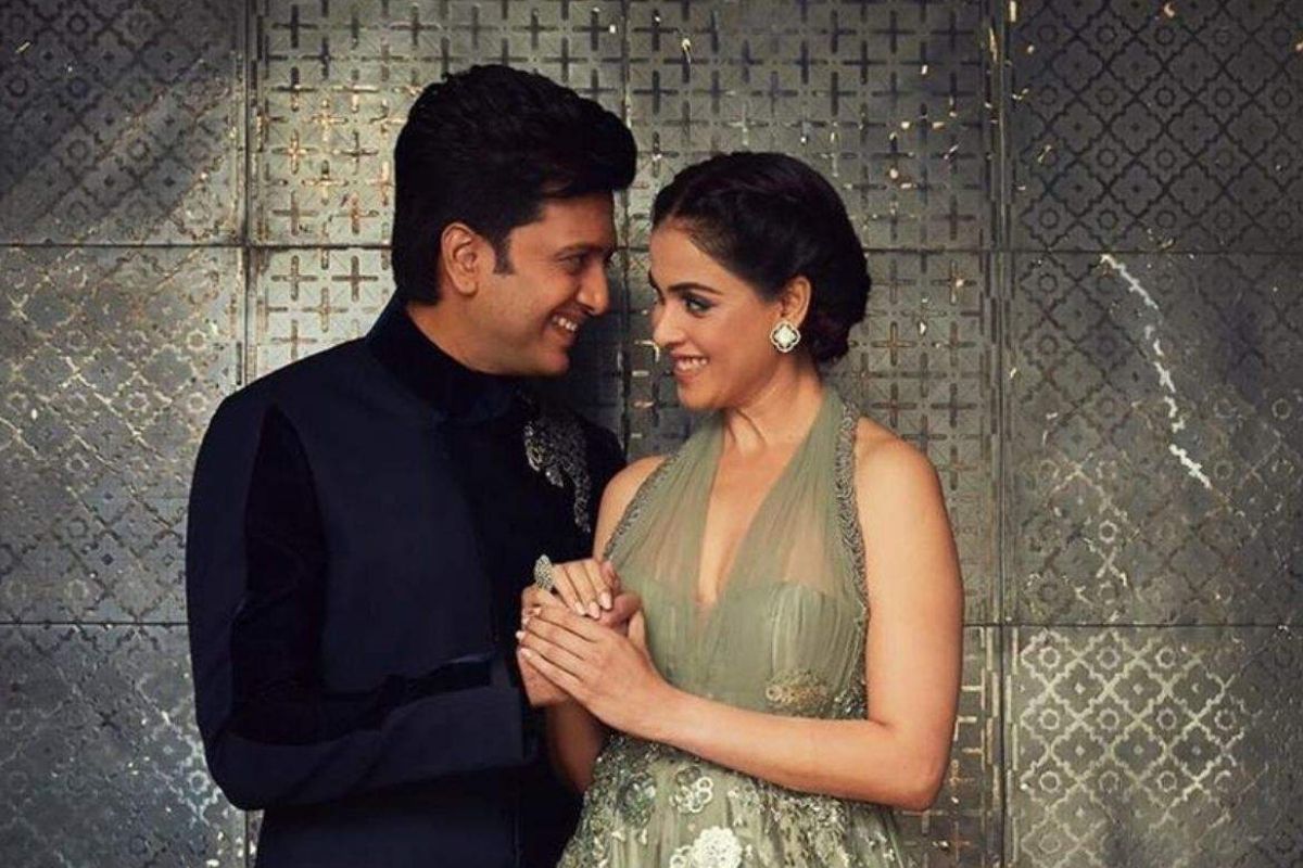 'बायकोची शार्प मेमरी धोकादायक', KBC 13 च्या सेटवर Big B यांनी रितेश देशमुखला केलं सावध