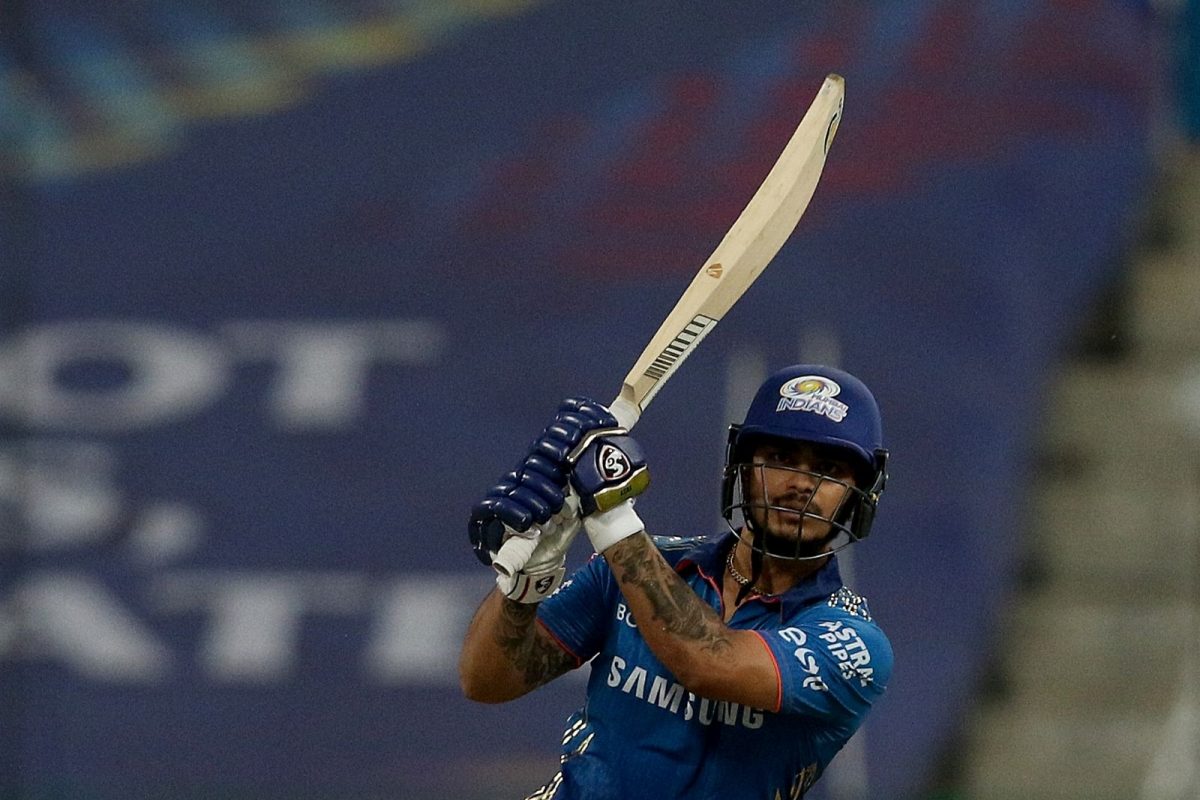 IPL 2021; इशान किशन सुसाट; अवघ्या १६ चेंडूत झळकावले अर्धशतक